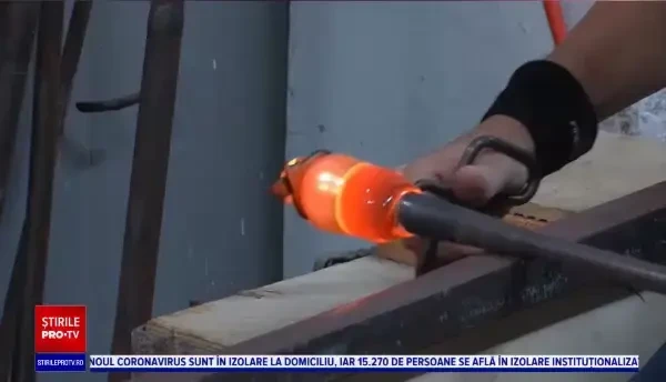 Scumpirea gazelor duce la faliment sticla de Murano, o industrie de 1.000 de ani. De ce furnalele trebuie să meargă non stop