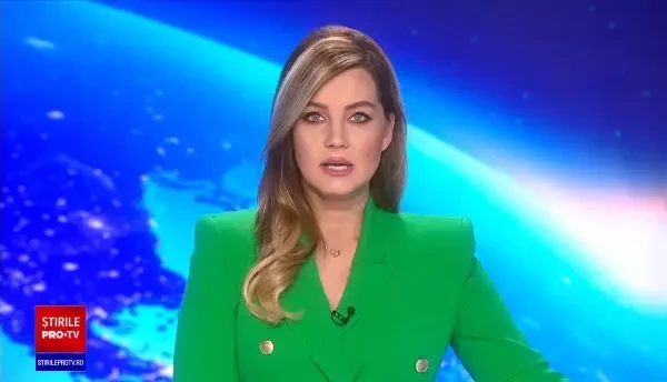 Un avion s-a prăbușit lângă un liceu, în California. Cel puțin două persoane au murit. VIDEO