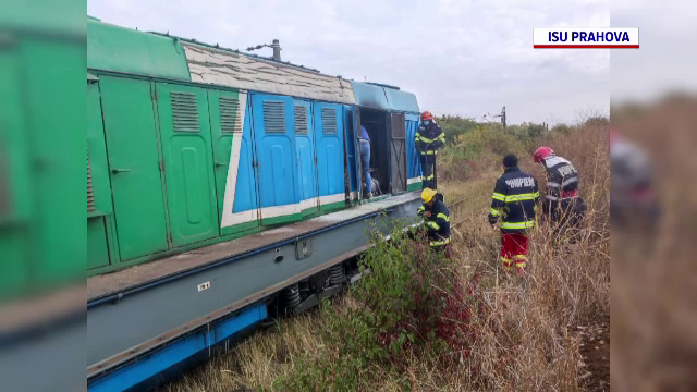Incendiu în județul Prahova. Locomotiva unui tren de marfă s-a aprins pe câmp