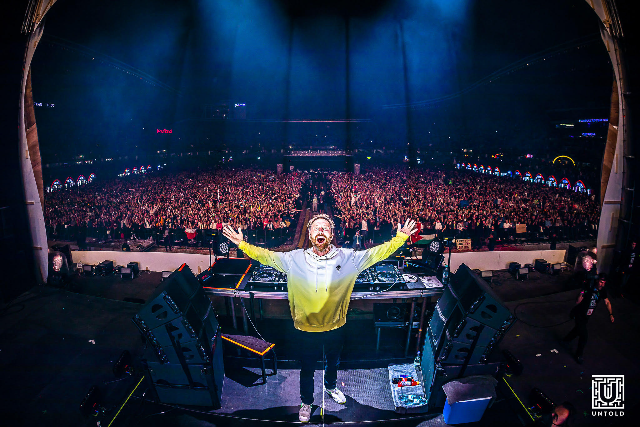 Ce dispozitive folosesc David Guetta, Martin Garrix și Armin van Buuren în festivaluri