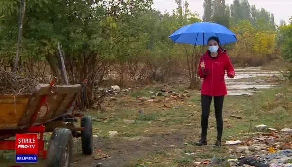 Sumele uriașe câștigate de cei care strâng aparatele electronice din gunoaie și le vând la fier vechi