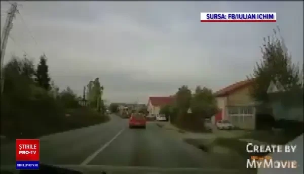Un șofer din Iași, filmat în timp ce conducea haotic. O minune a făcut ca acesta să nu provoace o tragedie