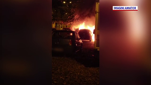 Un bărbat care a incendiat un autoturism la Oradea, prins de polițiști. Din ce motiv s-a răzbunat pe proprietarul mașinii