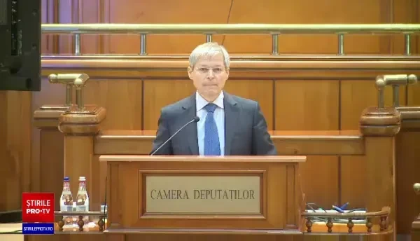 Cioloș, enervat de Șoșoacă în Parlament: ”Sper că aveți puțin pe conștiință minciunile”