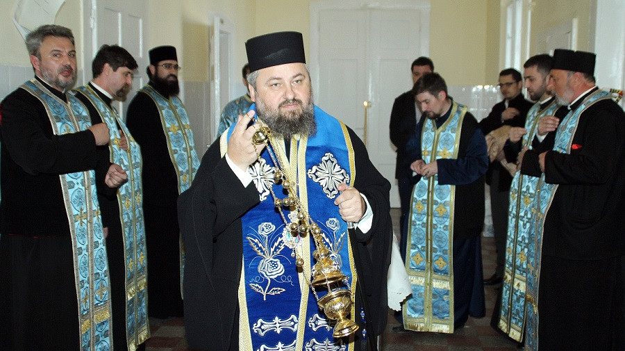 Episcopul Devei şi Hunedoarei, Gurie, a murit la vârsta de 52 de ani. Înaltul prelat era internat la ATI, cu COVID-19