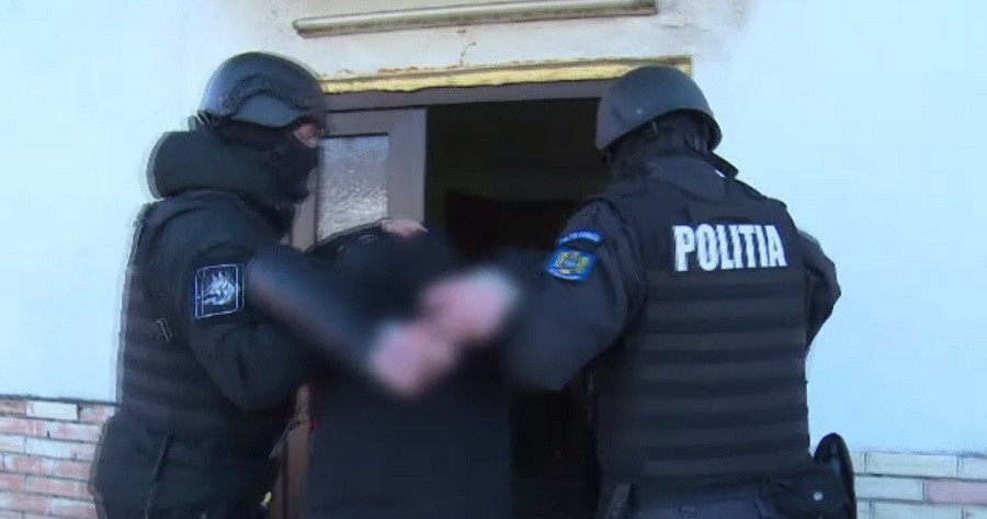 Călărași: Un profesor de engleză a fost arestat preventiv, după ce și-a abuzat elevii la meditații