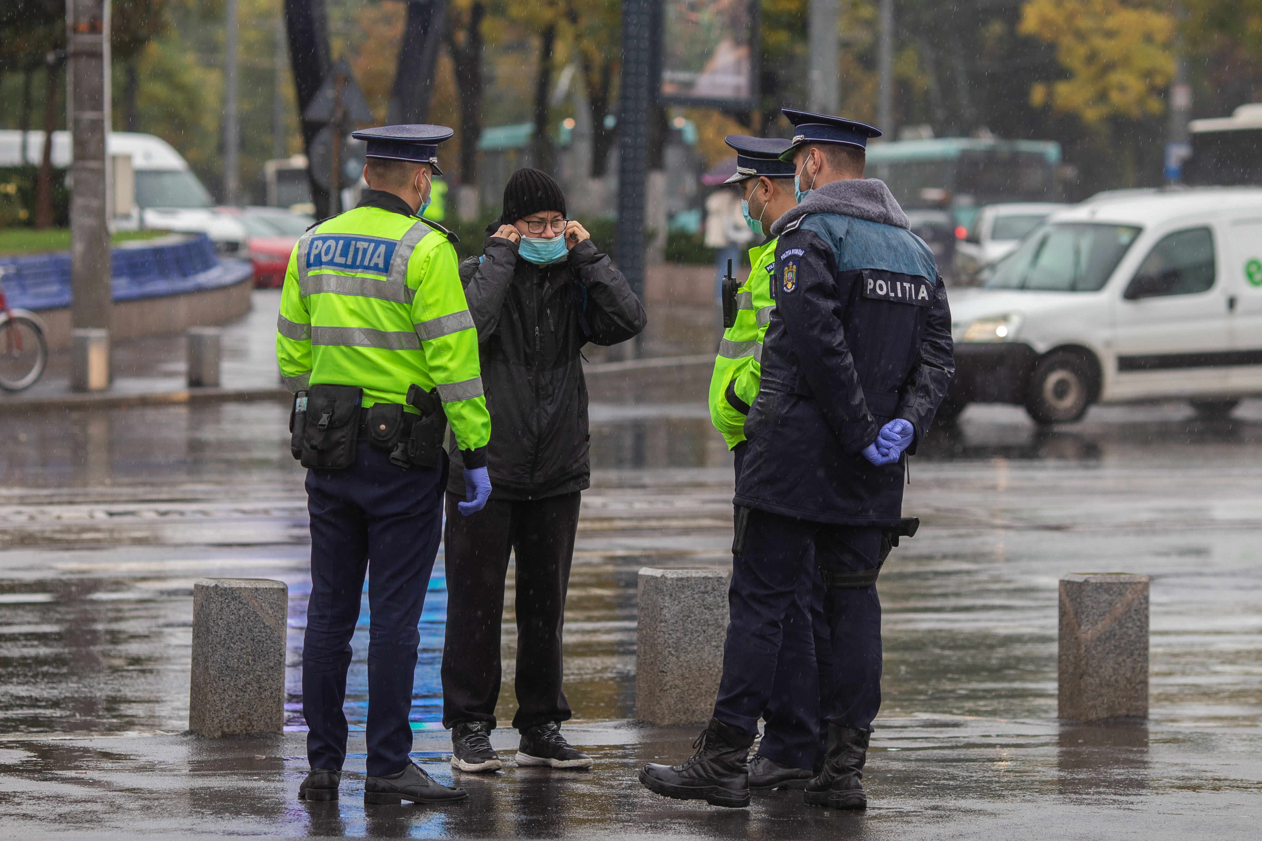CNSU stabileşte vineri lista completă a restricţiilor care se vor aplica de luni. Ce măsuri sunt vizate