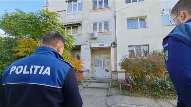 O fetiță de doi ani și jumătate, în stare gravă la spital. A căzut de la etajul doi