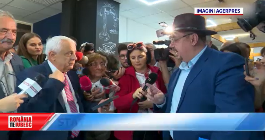 "Statul degeaba". „Casa Unirea” - un proiect de care s-a ales praful