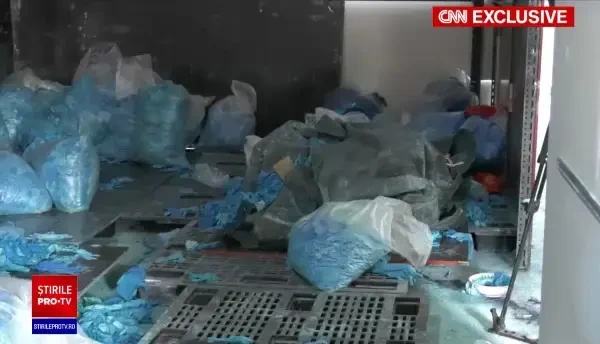 Zeci de milioane de mănuși medicale folosite, puse în vânzare în SUA. Cum a fost posibil