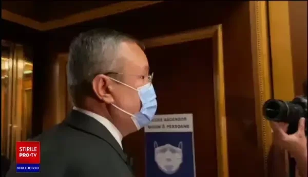 Ciucă, într-o ”situație dificilă”. PNL trebuie să aleagă cu cine guvernează: PSD sau USR