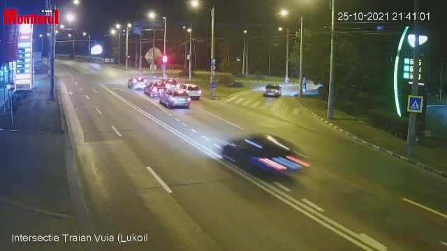 Un șofer teribilist de 20 de ani a rămas fără permis după ce a condus cu 140 km/h și s-a lăudat cu acest lucru