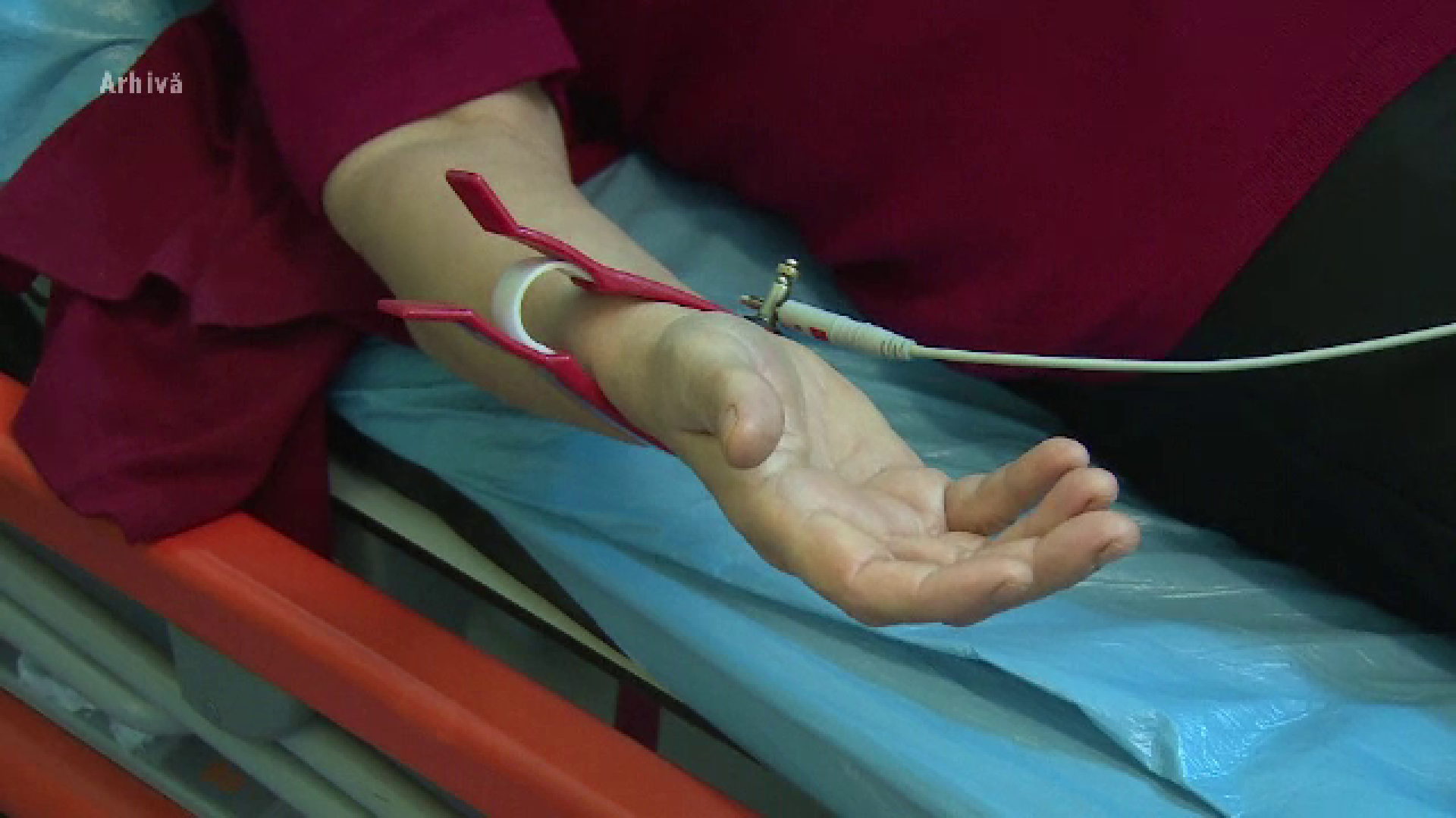 În ce stare se află angajata care a fost înțepată de un scorpion în IKEA