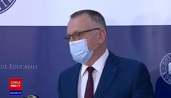 Cum începe școala în 8 noiembrie. Ministrul Educației: Elevii vor avea un număr redus de teze