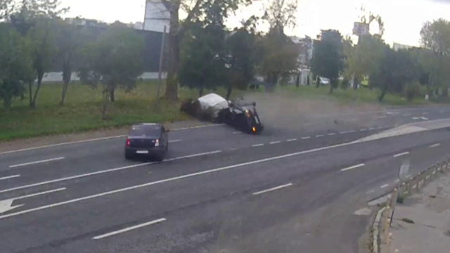 Carambol surprins de camerele de supraveghere, în Mangalia