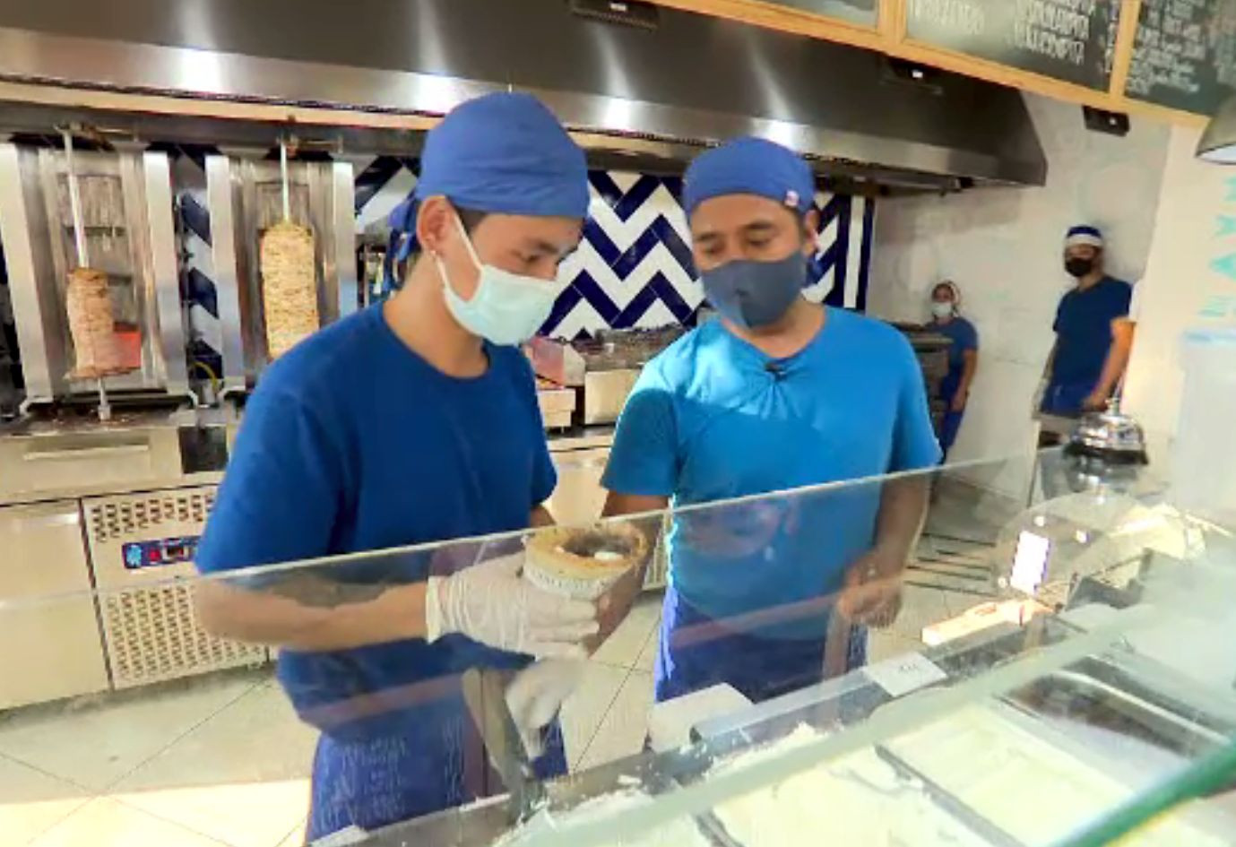 Se dublează cota de muncitori străini în România. Ministerul Muncii vizează acoperirea deficitului de 280.000 de angajați