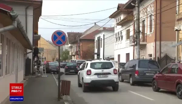 Încă un dosar de „vaccinare la chiuvetă”. Localnică, despre doctorul acuzat: „e un medic extraordinar”