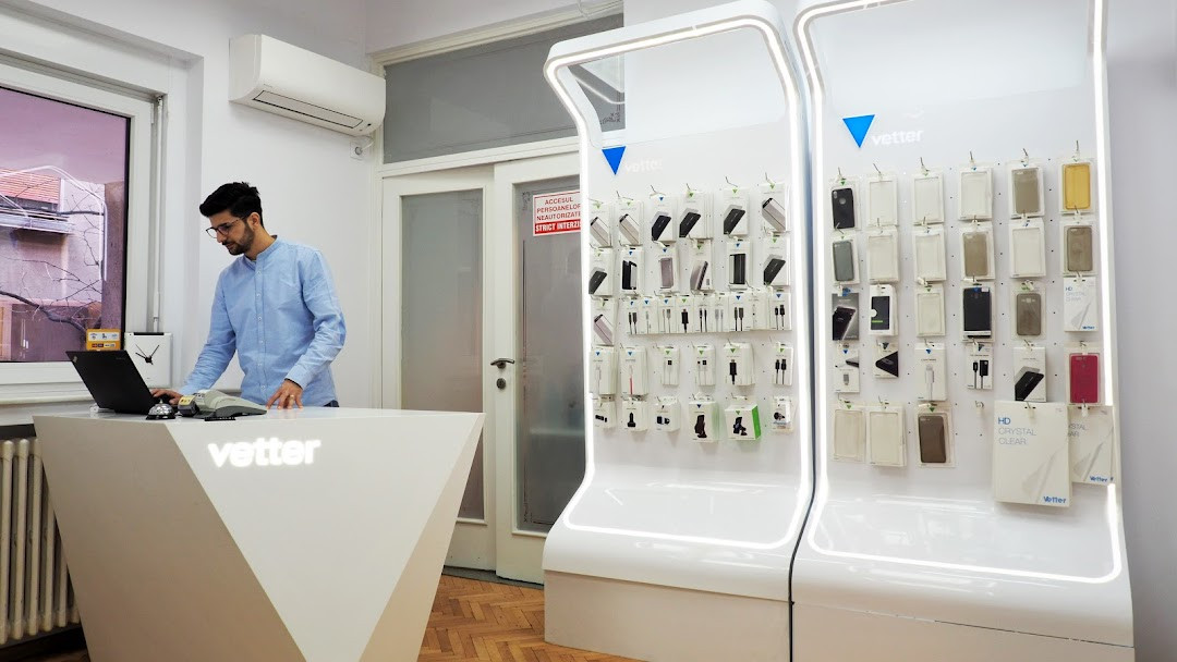 (P) Repară-ți telefonul sau Apple Watch-ul la Service Centre. Service dedicat iPhone, Apple Watch, iPad