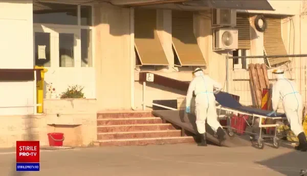 Criza de oxigen din spitale obligă autoritățile să apeleze la soluții de avarie. Cum fac față spitalele