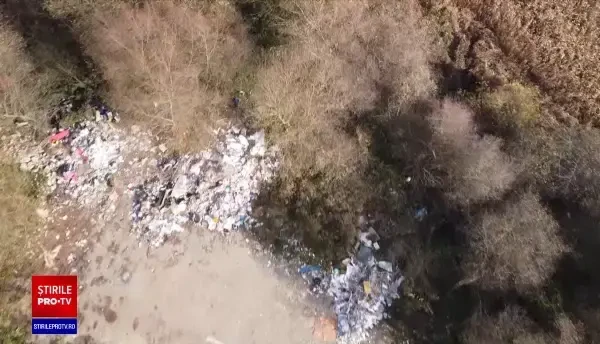 Sancțiuni uriașe pentru persoanele care aruncă gunoi la întâmplare. Cum ajung polițiștii să descopere vinovații