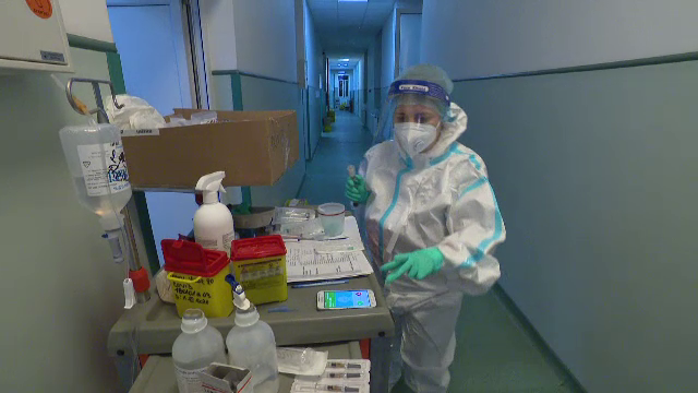 Medicii din România, în prag de colaps. "Suntem obosiți cu toții. Covidul este ceva la care nu ne-am așteptat niciodată"