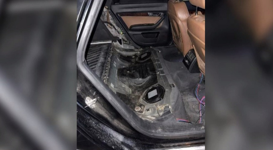 Zeci de percheziții în Moldova. Bănuite de contrabandă cu țigări, 22 de persoane au fost duse la audieri