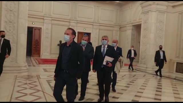 Cum ar putea arăta Guvernul PNL-PSD-UDMR. Nicolae Ciucă, agreat pentru funcția de premier