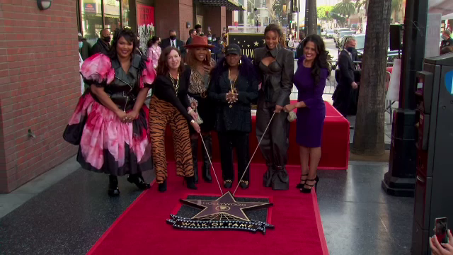 Zi importantă pentru Missy Elliott. Cântăreața a fost recompensată cu o stea pe Walk of Fame