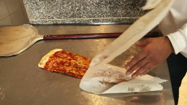 Care este legătura dintre pizza și mersul pe skateboard? Răspunsul vine de la un olandez