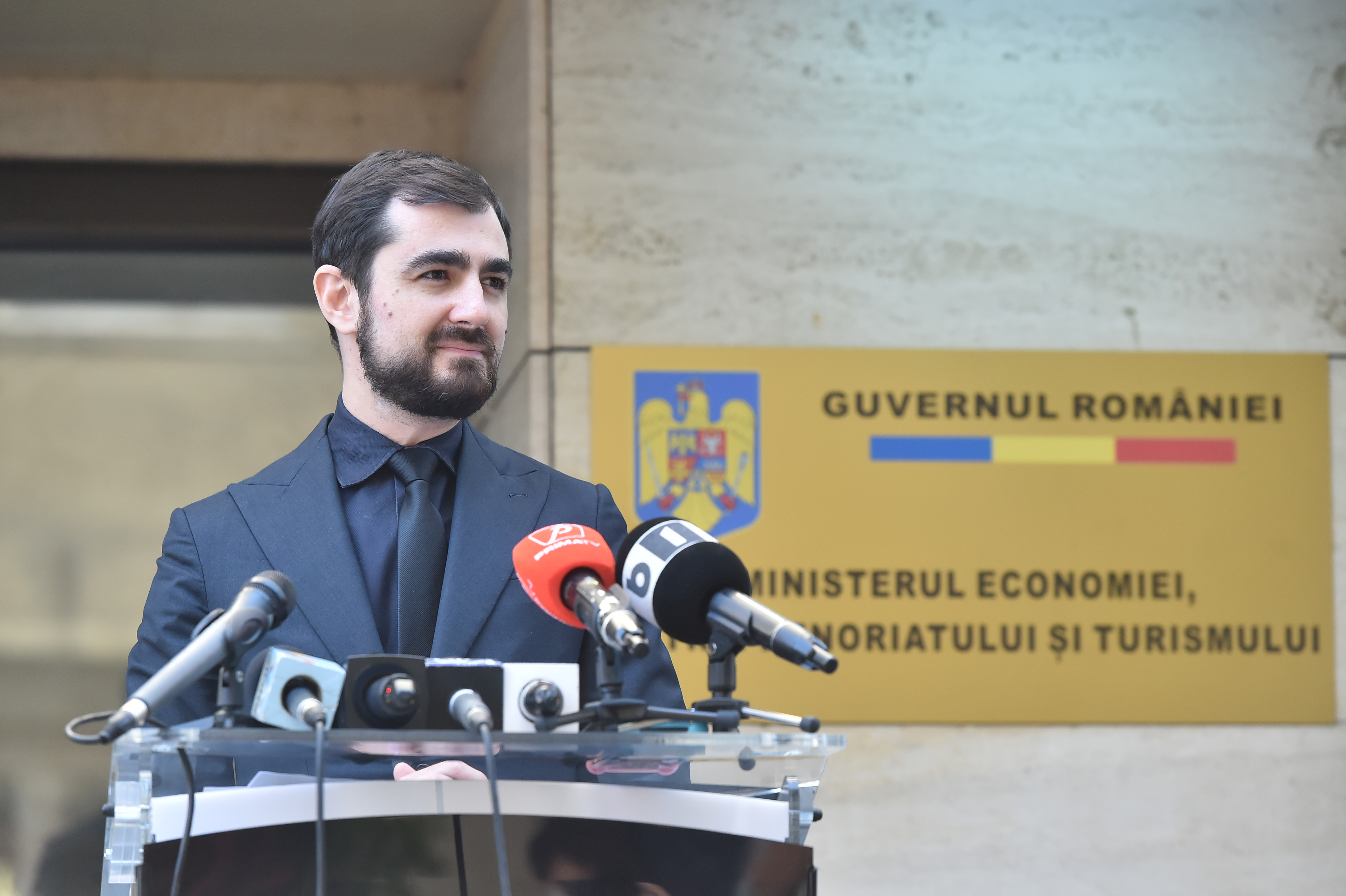 Fost ministru al Economiei, despre programul Sprijin pentru România: ”Își bat joc de săraci”