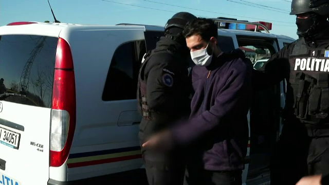 Tatăl care și-a ucis și incendiat fiica vitregă a reconstituit crima. „Eram foarte influențat de droguri”