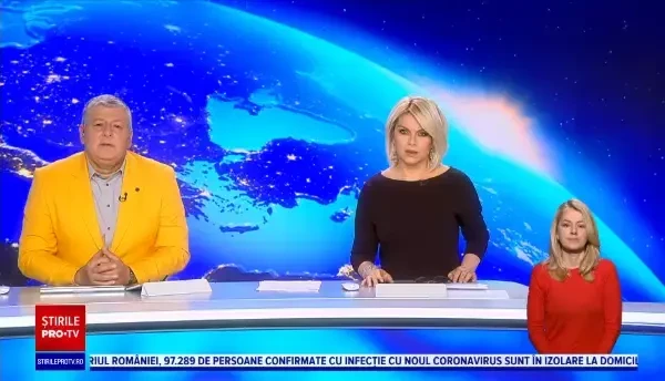 O locomotivă care tracta 27 de vagoane pline cu motorină a luat foc în Gara Predeal