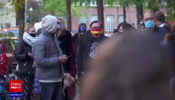 Țările europene impun măsuri mai dure pentru oprirea valului de infectări. Germania a înregistrat peste 40.000 de cazuri noi