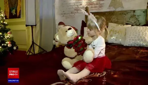 Cât costă o ședință foto de Crăciun. „Dacă aş putea, aş lua tot decorul acasă”