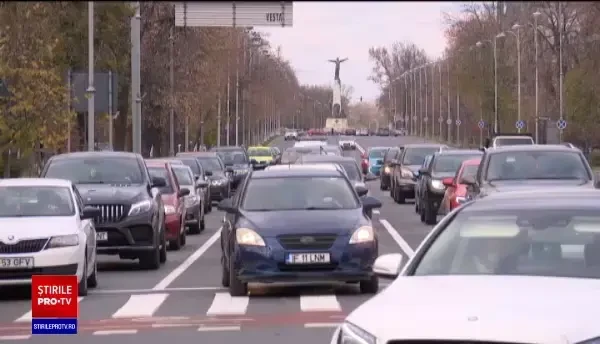 ANIMAȚIE GRAFICĂ. Cum a ajuns un șofer băut și drogat cu mașina într-un stâlp, în București, la 9 dimineața