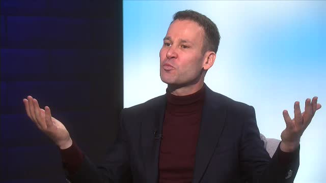 Primarul Robert Negoiță amenință cu amenzi și ridicarea mașinilor din parcările de reședință. Obligația impusă o dată pe lună