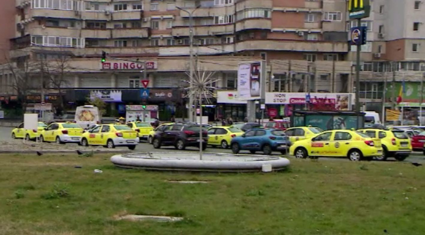 Taximetristul acuzat de viol de o clientă a fost arestat. A vrut să convingă procurorii că victima i-a cedat de bunăvoie