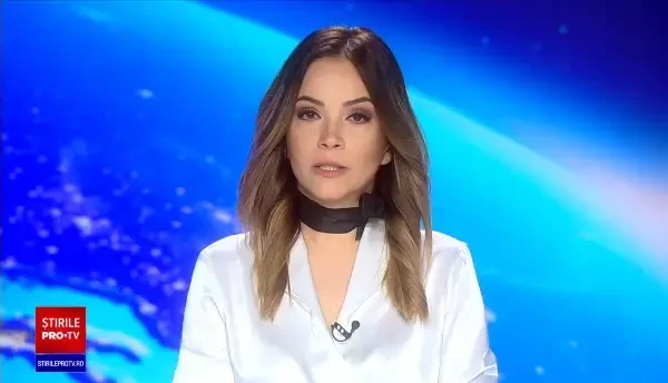 Un bărbat a murit carbonizat după ce a uitat o țigară aprinsă. Întreaga casă a fost cuprinsă de flăcări