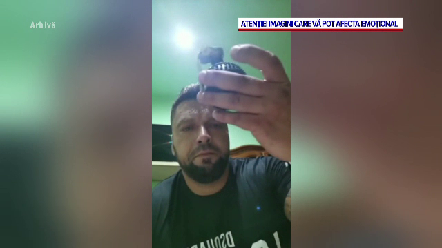 Finul unui interlop a îngropat în curtea casei un pistol și o grenadă. Bărbatul a amenințat poliția: „Aveți veste antiglonț?”