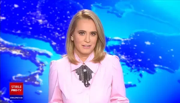 O dezbatere politică a fost întreruptă de o pisică. Cum s-a descurcat felina în fața camerelor de filmat