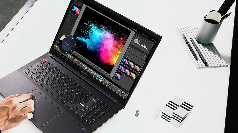 (P) Dezlănțuie-ți creativitatea și exploreaza viitorul cu ASUS Vivobook Pro 14X OLED