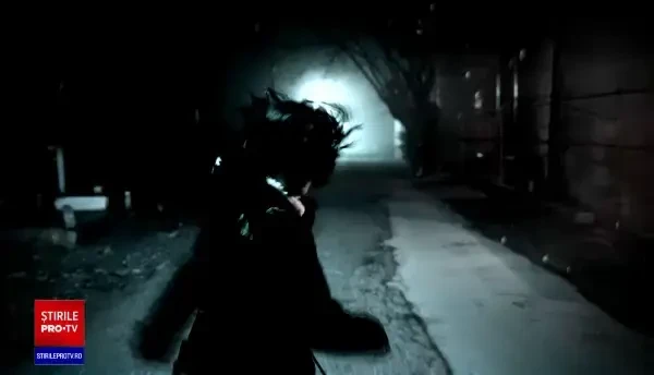 O femeie a fost violată între blocuri, în Bistrița, de doi băieți de 13 și 18 ani. „Nu mi-a venit nimeni în ajutor”