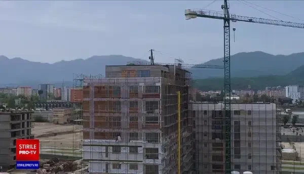 Anul 2021 ar putea fi anul recordurilor ca număr de locuințe livrate și vândute. Câte case au fost cumpărate