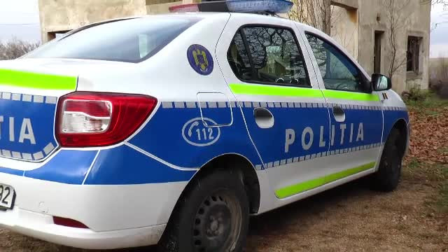 O femeie este acuzată că și-ar fi omorât doi copii, pe care i-ar fi îngropat în grădină, în Mehedinți