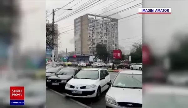 Blocul turn din centrul Craiovei, evacuat după un incendiu la subsol. Fumul înnecăcios a inundat toate etajele