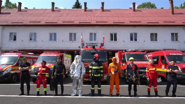 ISU angajează 1.400 de pompieri. Salariul ar porni de la 3.000 de lei, plus sporuri