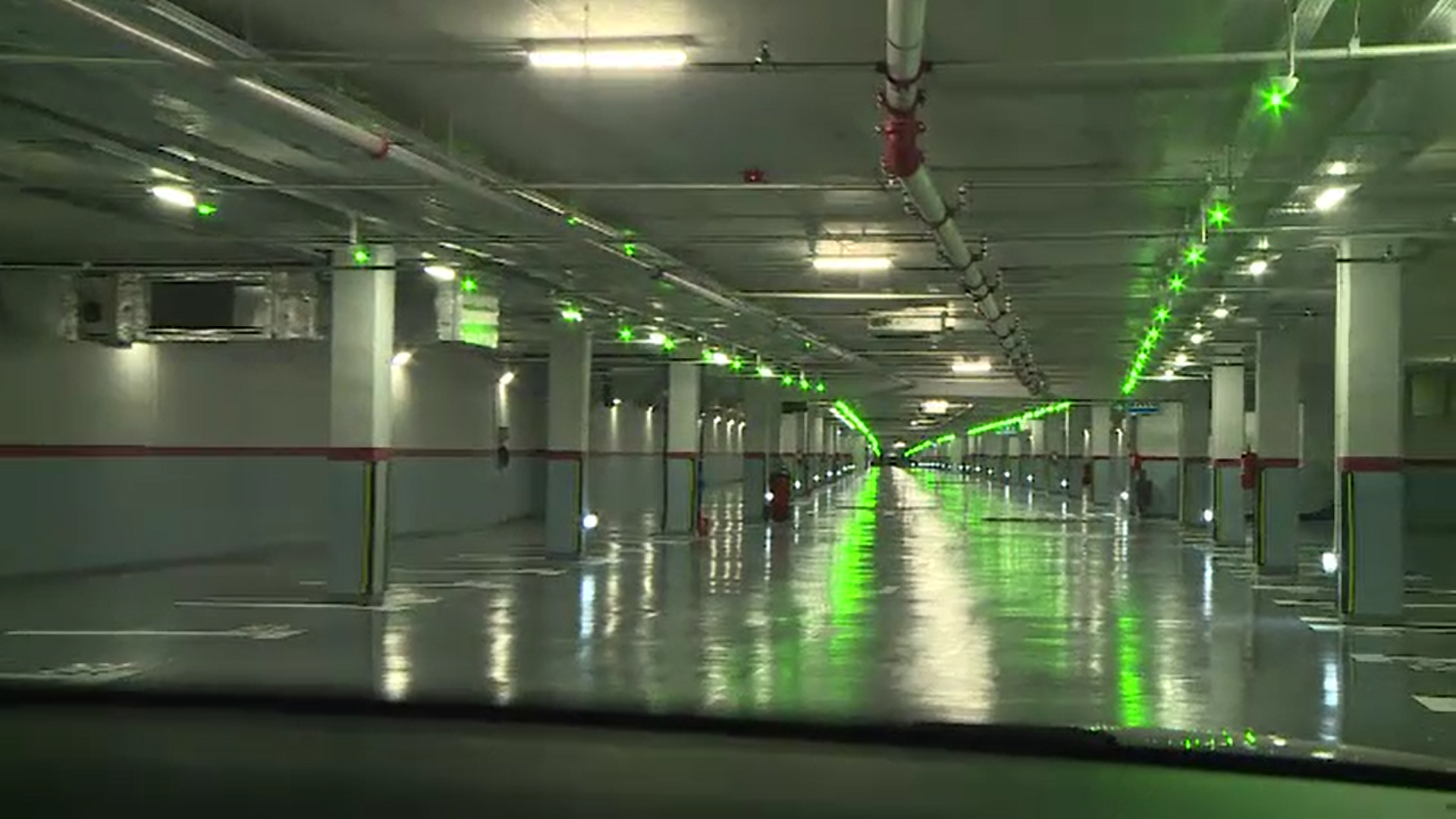 Bucureștiul are o nouă parcare cu peste 700 de locuri, sub bulevardul Decebal în Sectorul 3