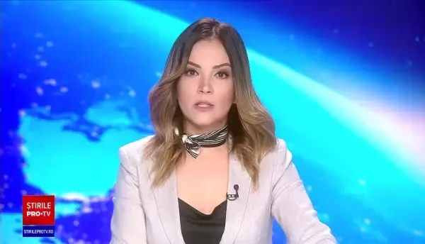 Descinderi în dosare de pornografie infantilă. Cât primeau fete de 14 și 15 ani pentru ședințe de videochat