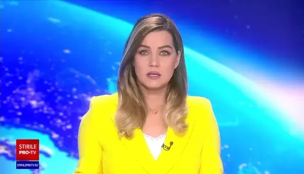 Scene incredibile în Pitești. Cum au scăpat cu viață un bărbat și fiica sa dintr-o mașină făcută zob