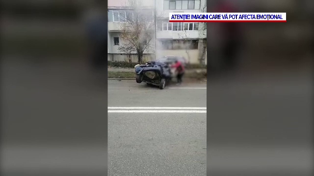 O șoferiță și tatăl ei au scăpat miraculos cu viață după ce au fost loviți de TIR, în Pitești. ”Nu ne gândeam că mai scapă”